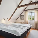 12 Hébergement de vacances